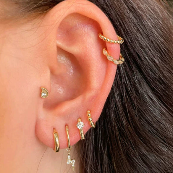 Wholesale Women's Heart Shape S925 Sterling Silver Earrings Set With Diamond Zircon Ear Buckles And Electroplated Ear Bone Clip High Sense Geometric Style