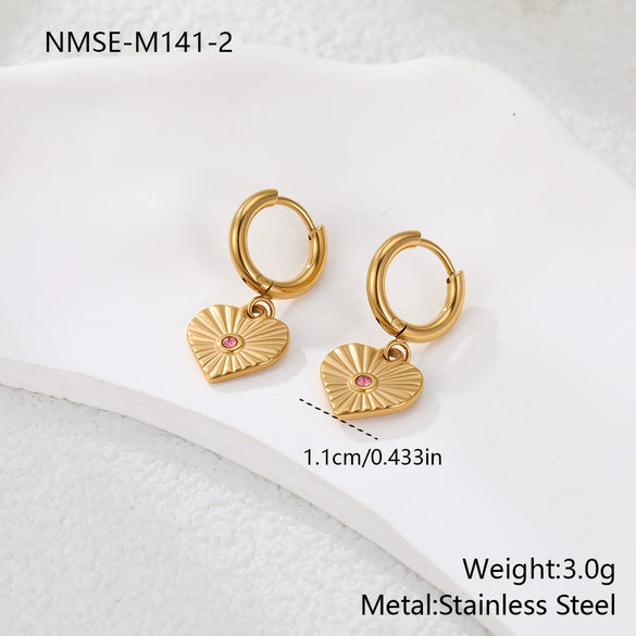 Wholesale Women's Heart Shaped Geometric Stainless Steel 18K Gold Electroplated Diamondencrusted Earrings