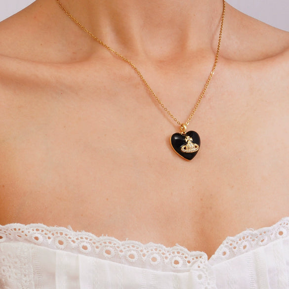 Wholesale Women's Heartshaped Copper Stainless Steel Clavicle Chain Choker With Mixed Gemstone Pendant And Electroplating