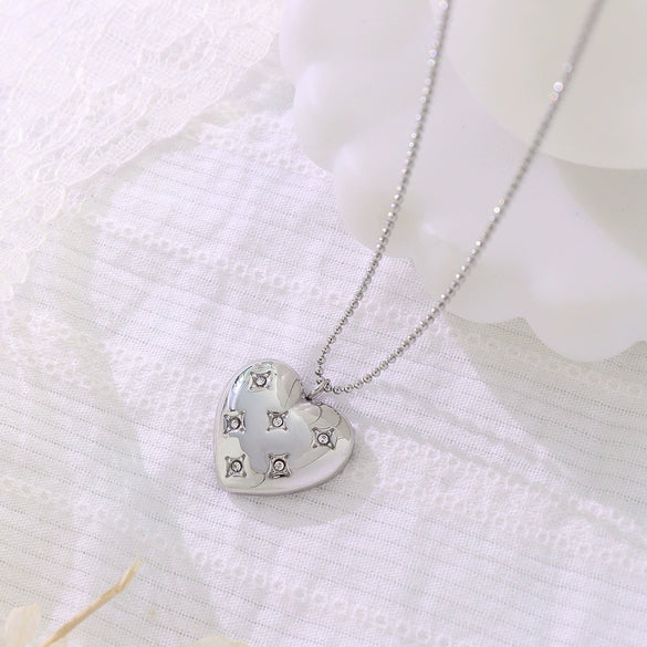 Wholesale Women's Heartshaped Diamondencrusted Ball Bead Chain Titanium Steel 18K Gold Plated Necklace Jewelry