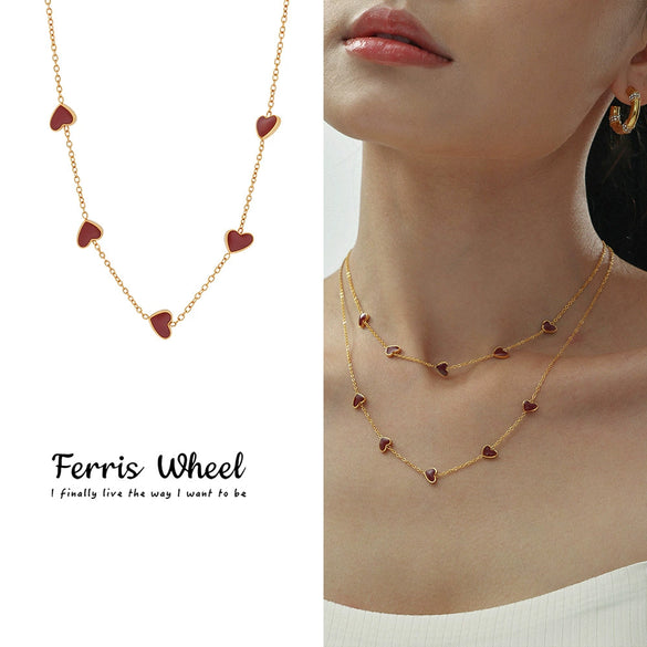 Wholesale Women's Heartshaped Geometric Stainless Steel Glazed Goldplated Clavicle Necklace In Light Luxury Style