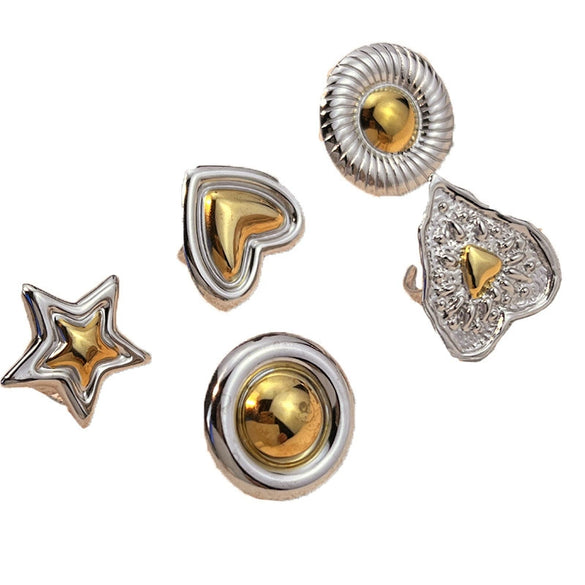 Wholesale Women's Heartshaped Stainless Steel Ring With Gold And Silver Splicing And Electroplating Design
