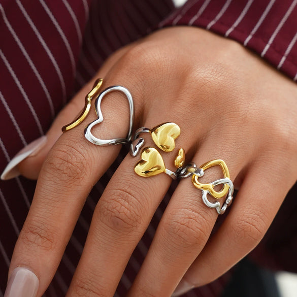 Wholesale Women's Heartshaped Stainless Steel Rings With Vacuum Plating And Niche Design