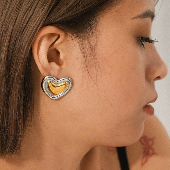 Wholesale Women's High End Heart Shaped Stainless Steel Earrings With Gold And Silver Color Matching And Electroplating