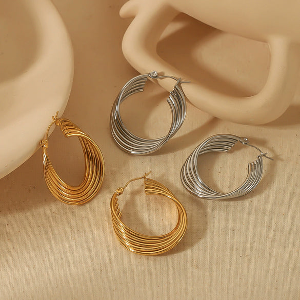Wholesale Women's Highend Exaggerated Stainless Steel Earrings With Geometric Ushape Pattern And Electroplating Treatment