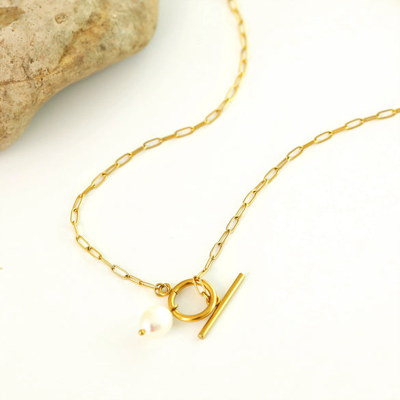 Wholesale Women's Hip Hop Stainless Steel Baroque Pearl Pendant Necklace With Geometric Pattern And Gold Plated Bamboo Chain