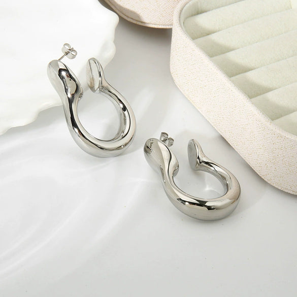Wholesale Women's Hollow Geometric Ushape Stainless Steel 18K Gold Plated Earrings Jewelry Accessories