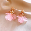 Wholesale Women's Imitation Pearl Flower Earrings French Retro Style