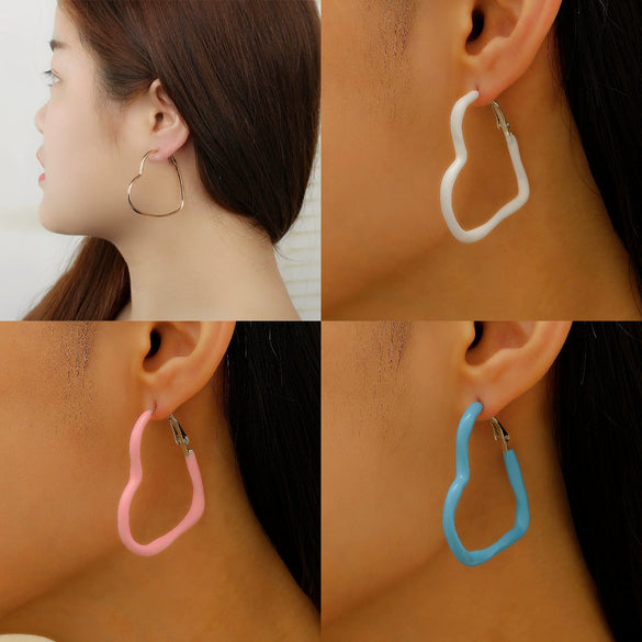 Wholesale Women's Ins Simple Geometric Hollow Heart Metal Earrings With Electroplating