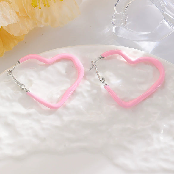 Wholesale Women's Ins Simple Geometric Hollow Heart Metal Earrings With Electroplating