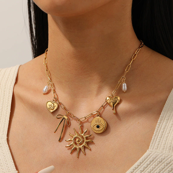 Wholesale Women's Ins Style Electroplated Stainless Steel Heart Shape Pendant Necklace With Flat Cross Chain