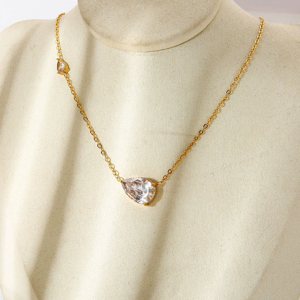 Wholesale Women's Ins Style Minimalist Drop Shape Zircon Stainless Steel 18K Gold Plated Pendant Necklace With Oshaped Chain