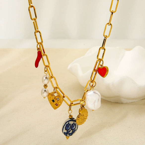 Wholesale Women's Ins Style Minimalist Geometric Heart And Flower Pattern Stainless Steel Cross Chain Necklace With 18K Gold Plating