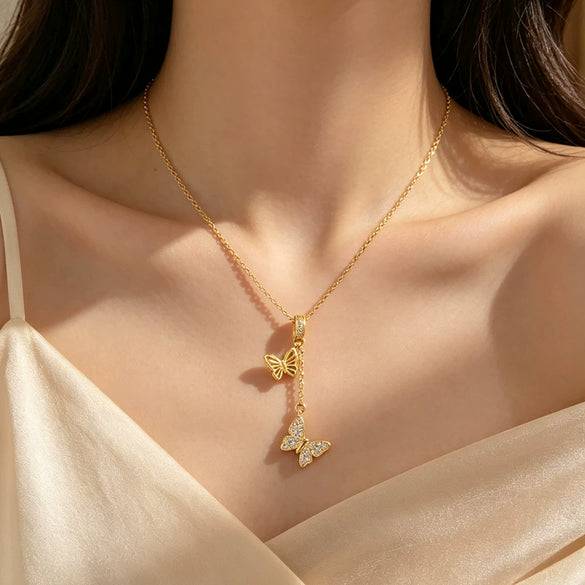 Wholesale Women's Insect Pattern Titanium Steel Electroplated Necklace With Copper Inlaid Zircon Pendant And Oshaped Chain