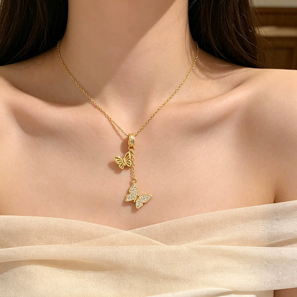Wholesale Women's Insect Pattern Titanium Steel Electroplated Necklace With Copper Inlaid Zircon Pendant And Oshaped Chain