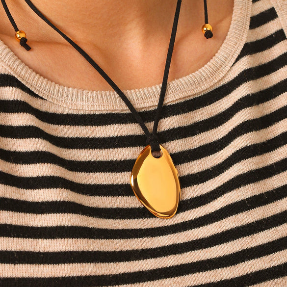 Wholesale Women's Insstyle Geometric Stainless Steel And Titanium Steel Gold Plated Pendant Necklace With Black Rope Chain