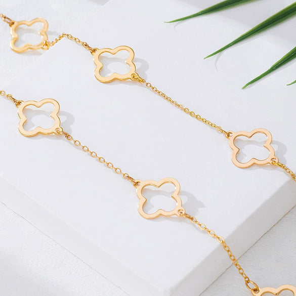 Wholesale Women's Jewelry Alloy Electroplated Flower And Four Leaf Clover Hollow Necklace