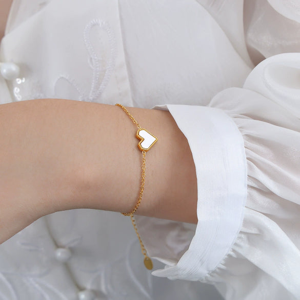 Wholesale Women's Jewelry Light Luxury Love Water Drops Bell Natural Shell 316L Stainless Steel 18K Gold Plated