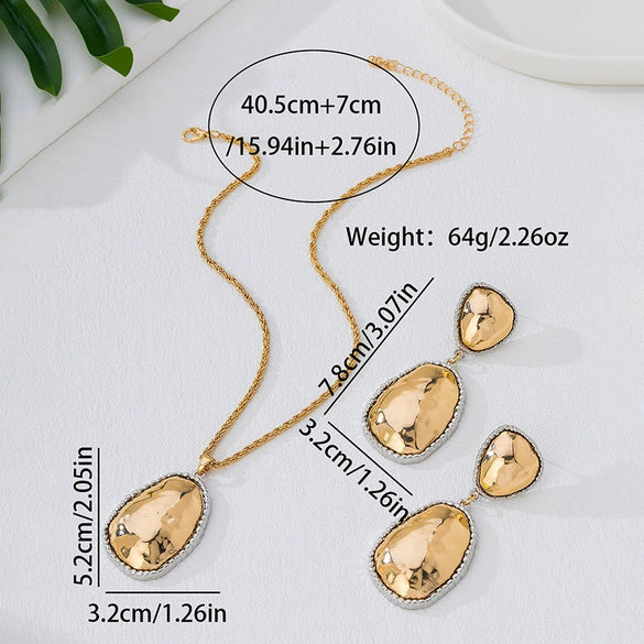 Wholesale Women's Jewelry Set With Geometric Pattern Electroplated Alloy Pendant Necklace And Earrings