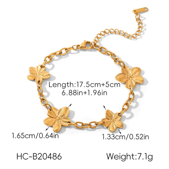 Wholesale Women's Jewelry Stainless Steel Geometric Fivepetal Flower Necklace And Bracelet With Electroplating Oshaped Chain