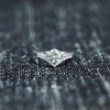 Wholesale Women's Jewelry 925 Sterling Silver Vshaped Crown Zircon Ring With Geometric Style And Electroplating Treatment