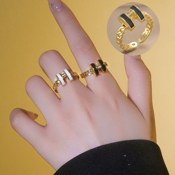 Wholesale Women's Jewelry Trendy Black H Ring Hollow Titanium Steel Jewelry With Diamond Design And Vacuum Furnace Electroplating