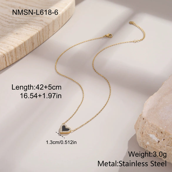 Wholesale Women's 18K Gold Plated Geometric Stainless Steel Heart Pendant Necklace
