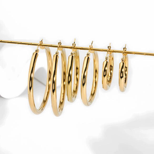 Wholesale Women's 18K Gold Plated Stainless Steel Exaggerated Circle Hollow Geometric Earrings With Electroplating