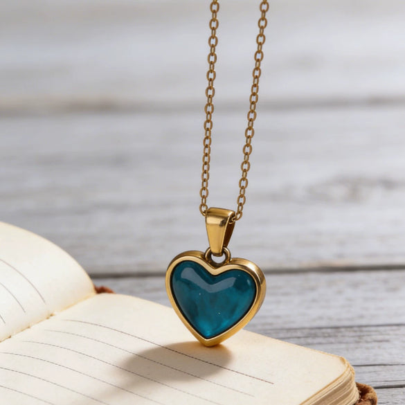 Wholesale Women's 18K Goldplated Light Luxury Heartshaped Stainless Steel Pendant Necklace