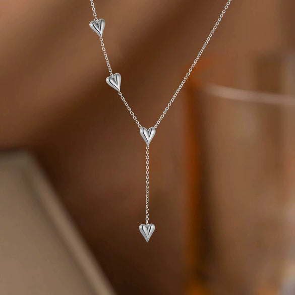 Wholesale Women's 18K Real Gold Plated Heartshaped Pendant Necklace With Tassel In Sporty Geometric Style