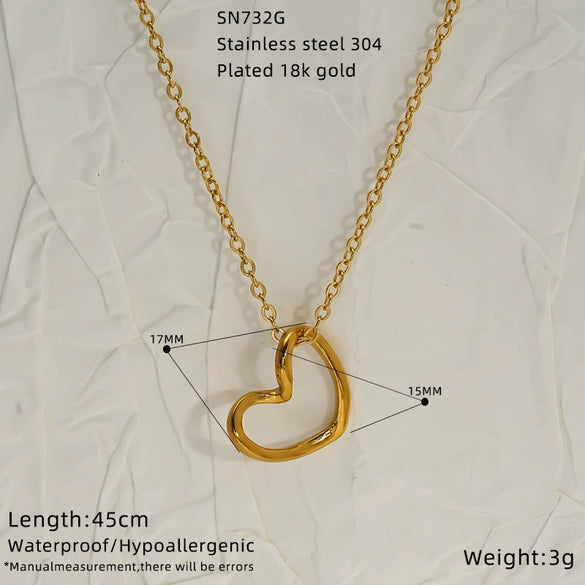 Wholesale Women's 18K Real Gold Plated Stainless Steel Heart Shape Snake Bone Chain Necklace