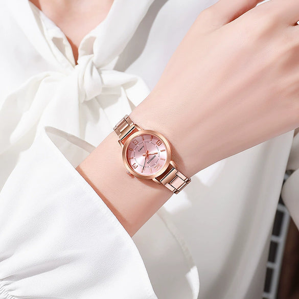 Wholesale Women's Leisure Alloy Case Steel Belt Quartz Watch With Round Dial And Ordinary Glass Mirror
