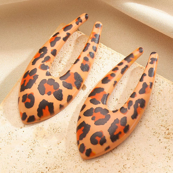 Wholesale Women's Leopard Print Oval Ushaped Zinc Alloy 14K Gold Electroplated Earrings