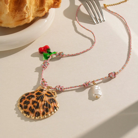 Wholesale Women's Leopard Print Shell And Stainless Steel Rope Chain Necklace With Weave Design
