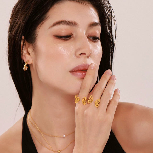 Wholesale Women's Light Luxury Butterfly Fairy Ring Creative Opening Niche Design Stainless Steel 18K True Gold Color Electroplated Hand Jewelry