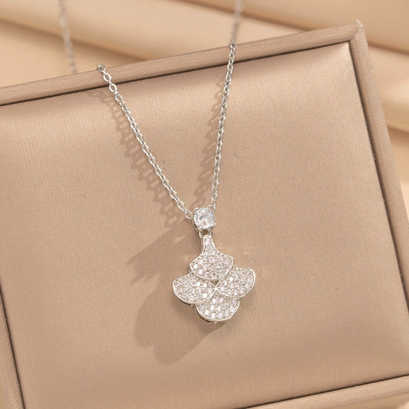 Wholesale Women's Light Luxury Fanshaped Copper And Zircon Clavicle Necklace With 18K Gold Plated Copper Pendant And Titanium Steel Cross Chain