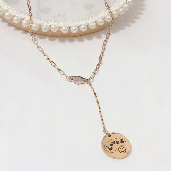 Wholesale Women's Light Luxury Fashion Versatile Titanium Steel Necklace With Geometric Pattern And Polish Finish