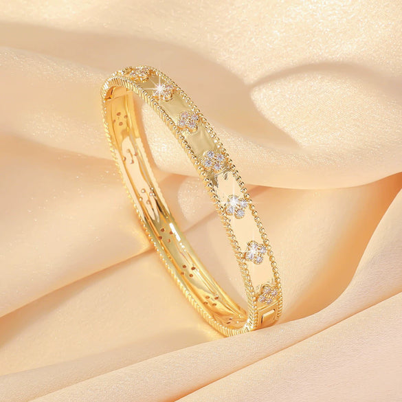 Wholesale Women's Light Luxury Four Leaf Clover Flower Tube Bracelet Copper 18K Rose Gold Plated