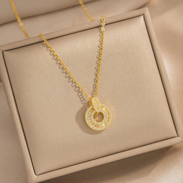 Wholesale Women's Light Luxury Geometric Copper And Zircon Necklace With Real Gold Plating For Clavicle