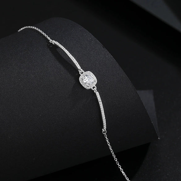 Wholesale Women's Light Luxury Geometric Diamond 925 Sterling Silver Bracelet