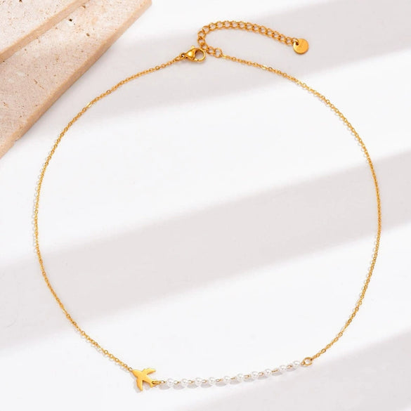 Wholesale Women's Light Luxury Geometric Pearl Oshaped Chain Necklace With Titanium Steel Electroplating