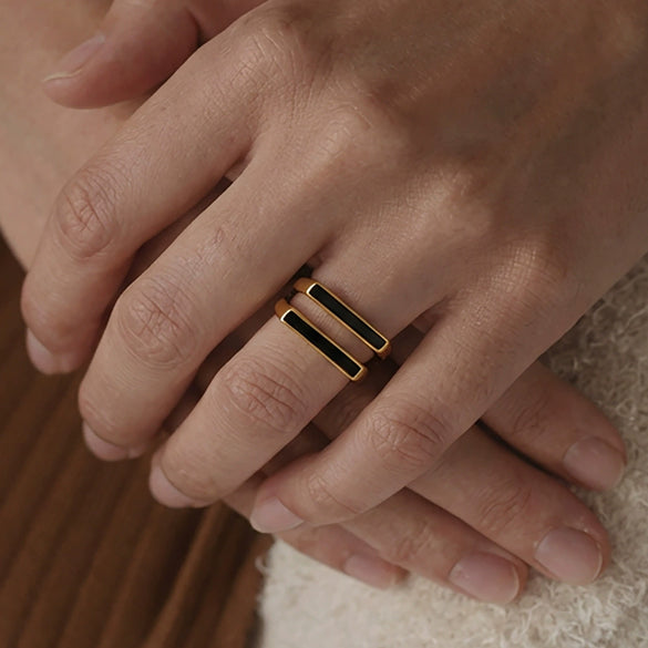 Wholesale Women's Light Luxury Geometric Square Stainless Steel Acrylic Ring 18K Gold Electroplated
