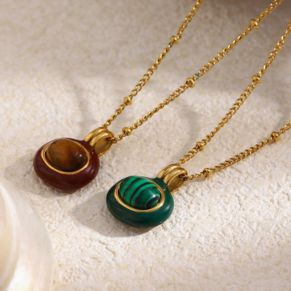 Wholesale Women's Light Luxury Geometric Stainless Steel Electroplated Pendant Necklace With Regular Chain