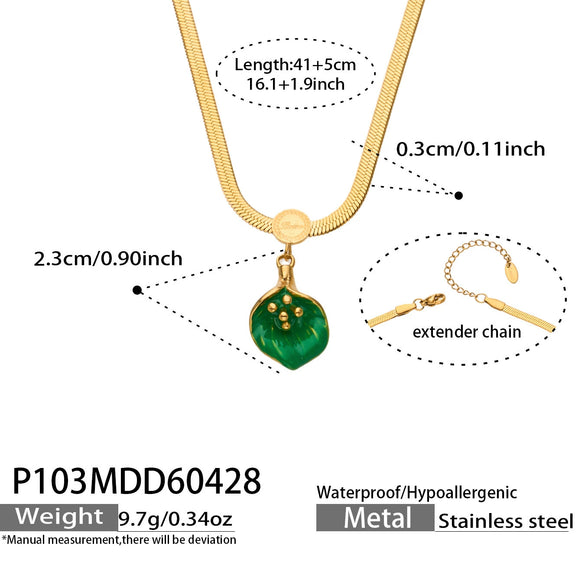 Wholesale Women's Light Luxury Geometric Stainless Steel Electroplated Snake Bone Chain Necklace With Green Leaf Pendant