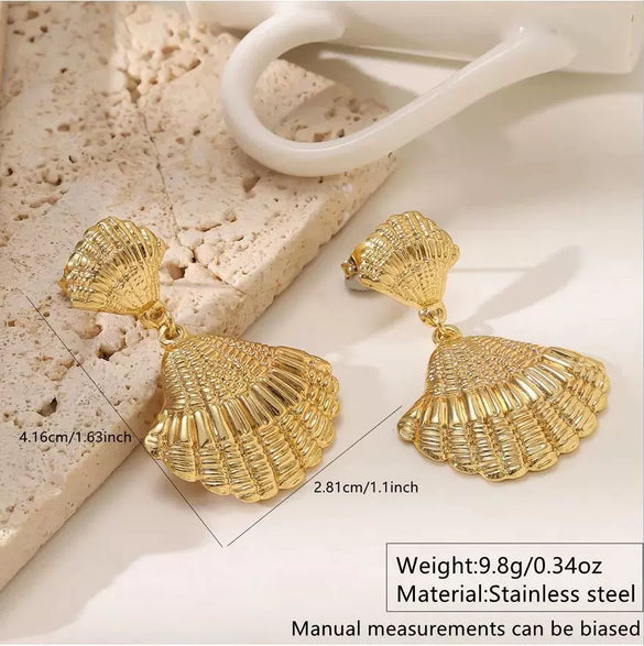 Wholesale Women's Light Luxury Geometric Stainless Steel Goldplated Shell Earrings