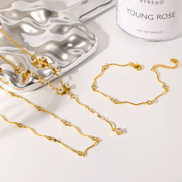 Wholesale Women's Light Luxury Geometric Stainless Steel Necklace With Rhinestone Pendant And Irregular Chain Pvd Furnace Vacuum Real Gold Plated