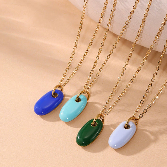 Wholesale Women's Light Luxury Geometric Stainless Steel Oval Pendant Necklace With Electroplating And Colorretaining Glaze