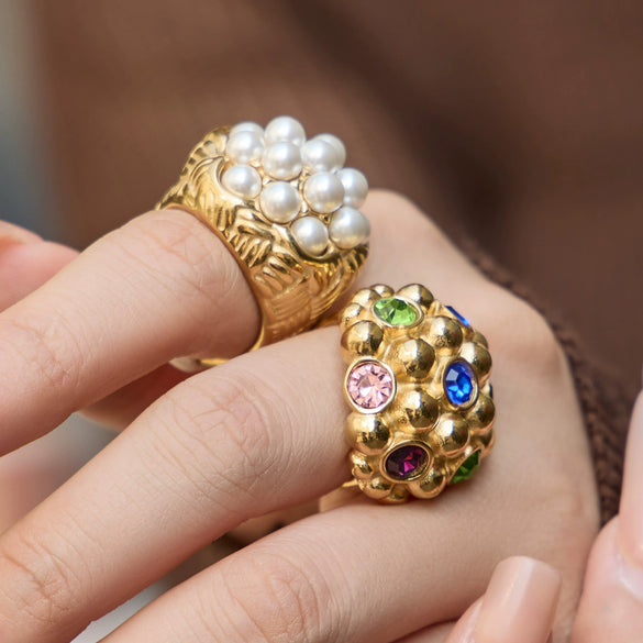 Wholesale Women's Light Luxury Geometric Stainless Steel Oval Pomegranateshaped 18K Gold Plated Ring Accessories