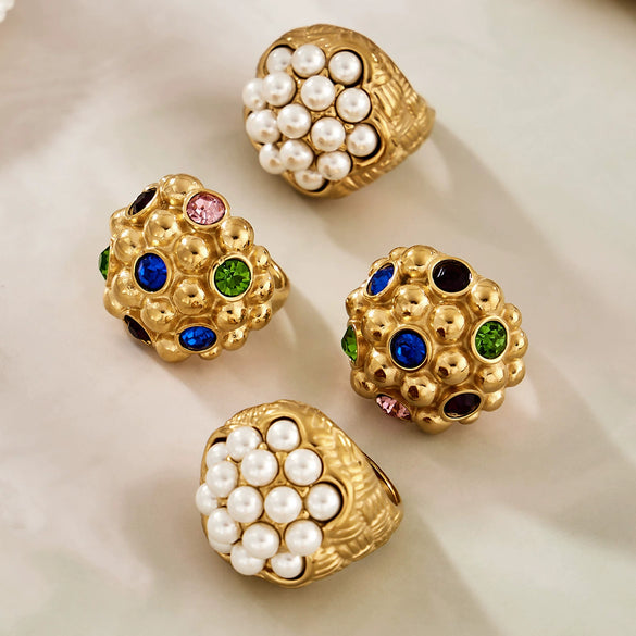 Wholesale Women's Light Luxury Geometric Stainless Steel Oval Pomegranateshaped 18K Gold Plated Ring Accessories