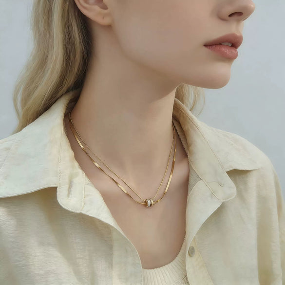 Wholesale Women's Light Luxury Geometric Stainless Steel Polished Plating Doublecircle Zirconinlaid Doublering Pendant Doublelayer Snake Bone Necklace